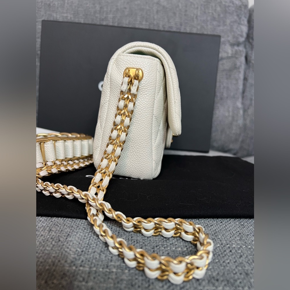 Chanel flap bag Chain soul mini caviar white - Picture 6 of 16